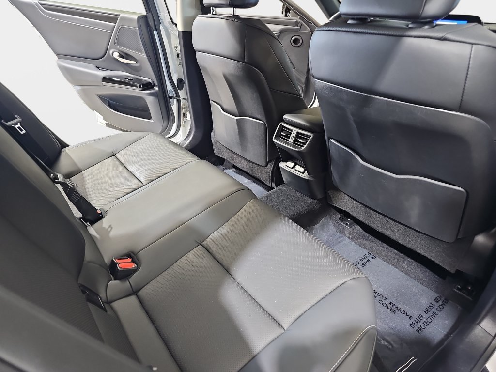 Certified 2025 Lexus ES 350 w/ Premium Package FWD image 11