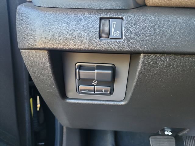 Certified 2023 GMC Canyon Denali AWD/4WD image 21