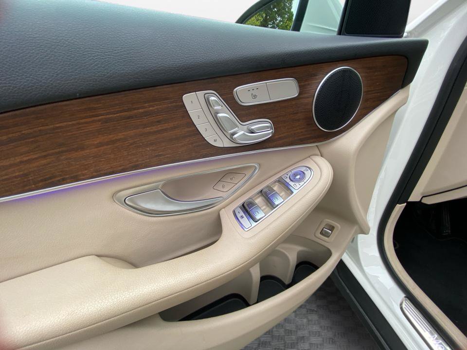 Certified 2022 Mercedes-Benz GLC 300 4MATIC image 32