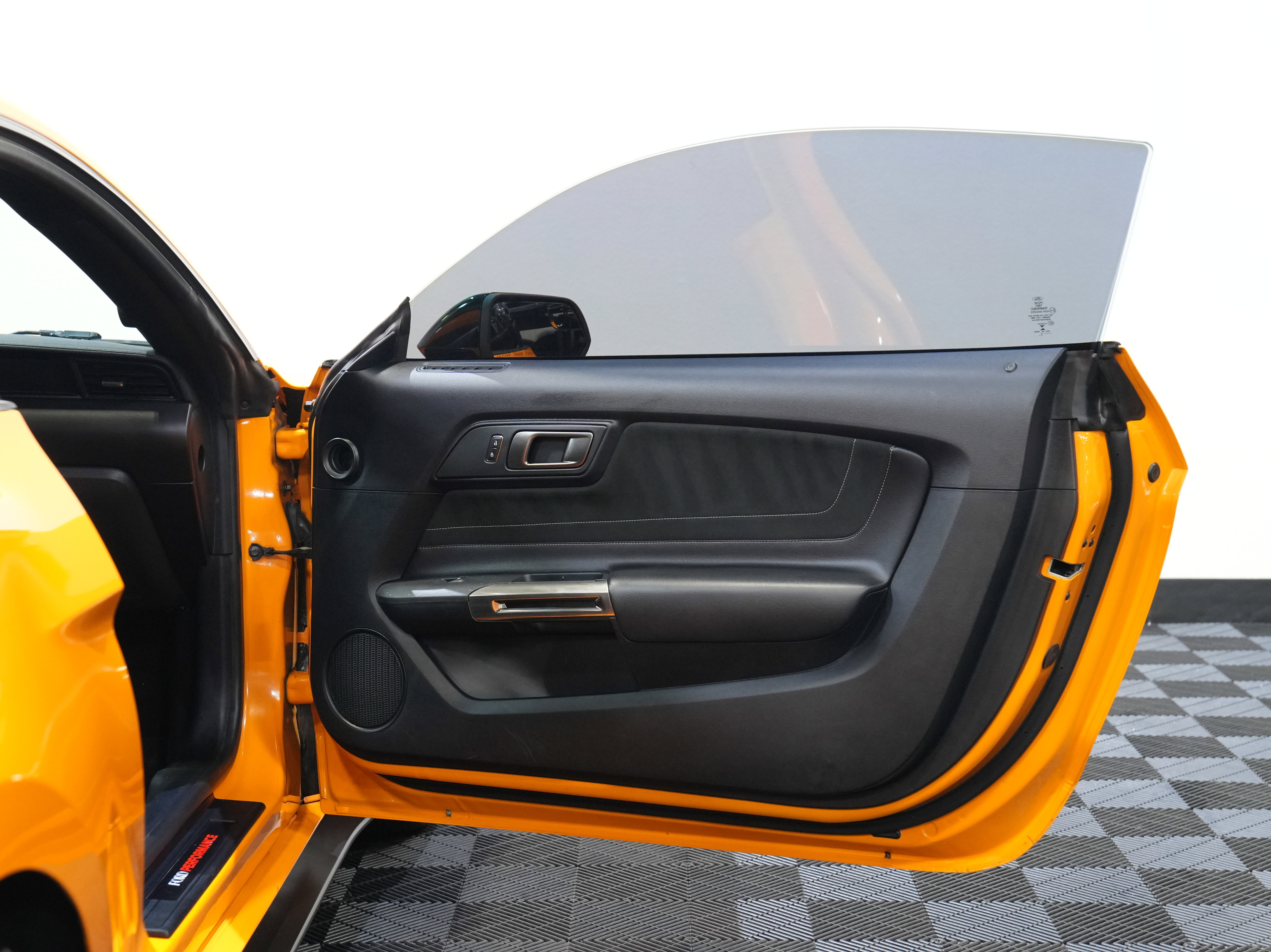 Used 2018 Ford Mustang Shelby GT350 image 24