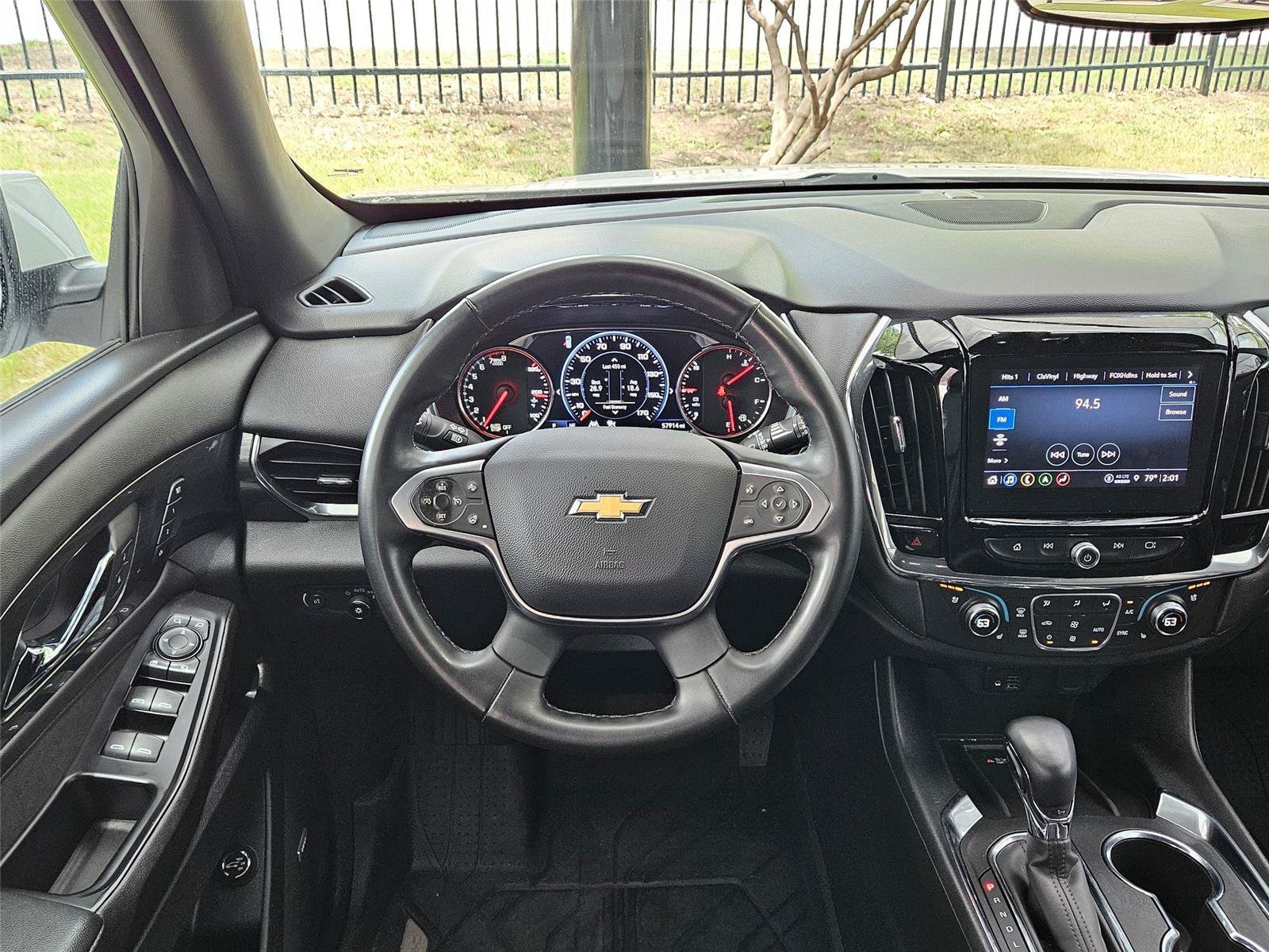 Used 2023 Chevrolet Traverse High Country AWD/4WD image 12