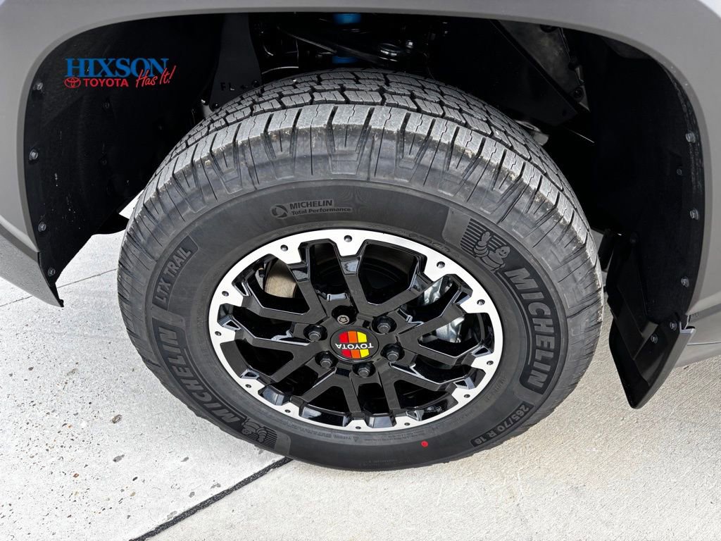 New 2026 Toyota Tundra SR5 image 25