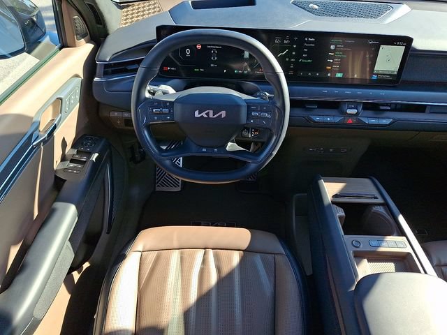 Used 2024 Kia EV9 GT-Line AWD/4WD image 12