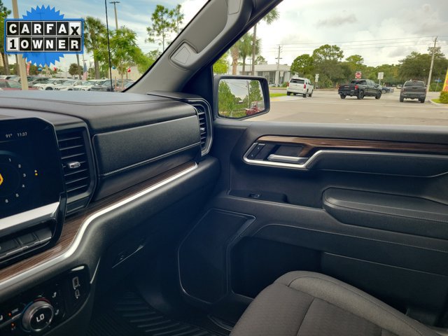 Used 2026 Chevrolet Silverado 1500 RST AWD/4WD image 32