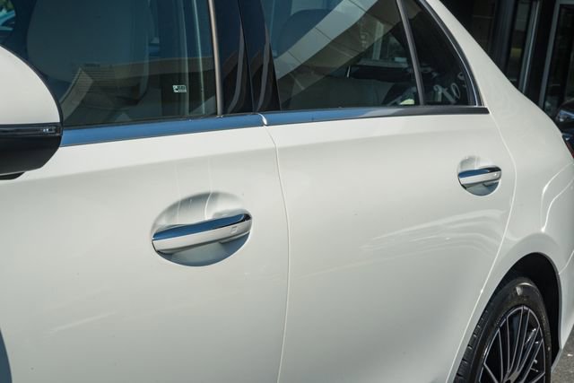 New 2026 Mercedes-Benz C 300 4MATIC Sedan image 16