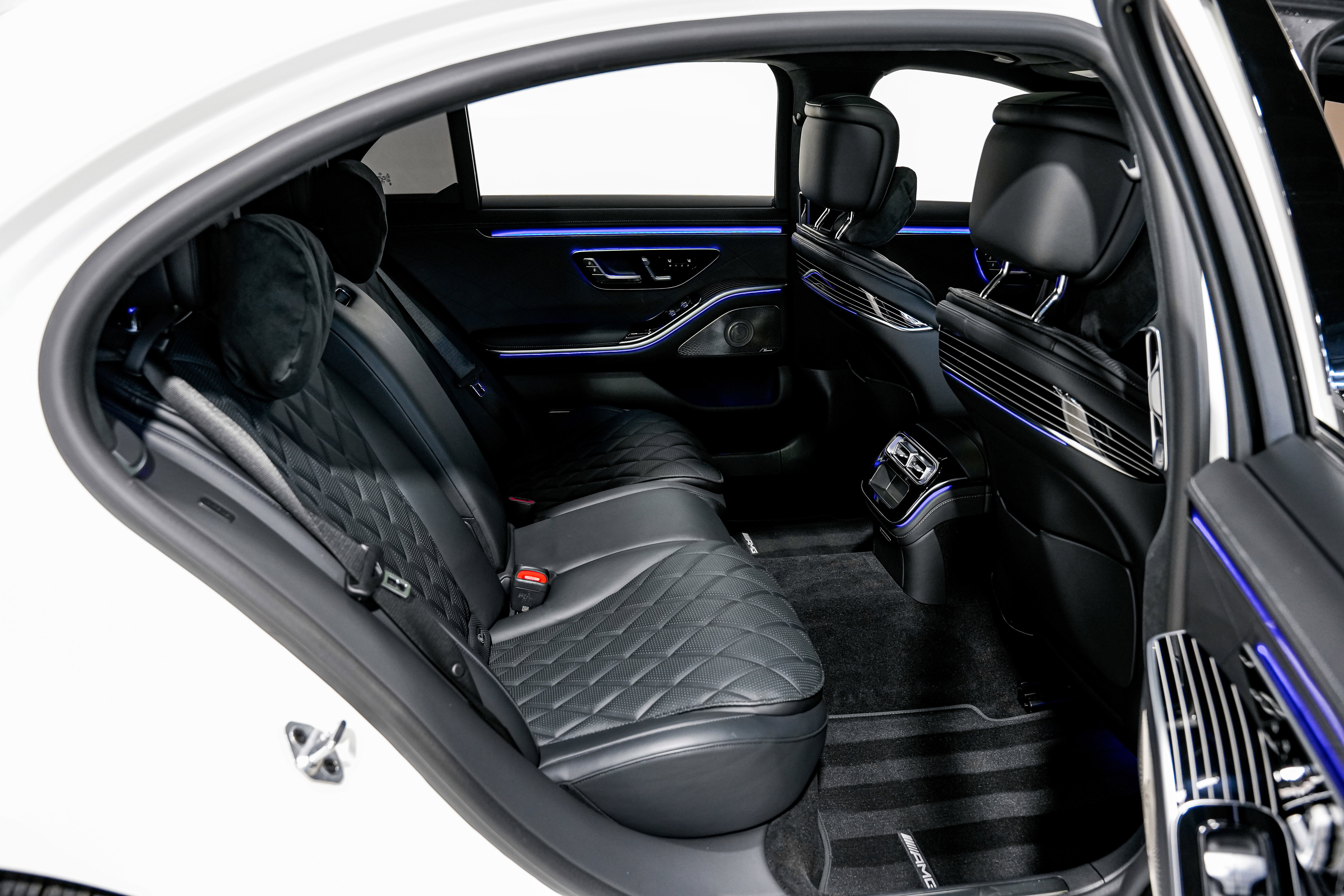 Used 2023 Mercedes-Benz S 580 4MATIC Sedan image 39