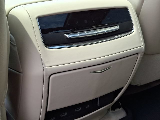 Used 2021 Cadillac Escalade Premium Luxury Platinum w/ Heavy-Duty Trailer Package AWD/4WD image 9