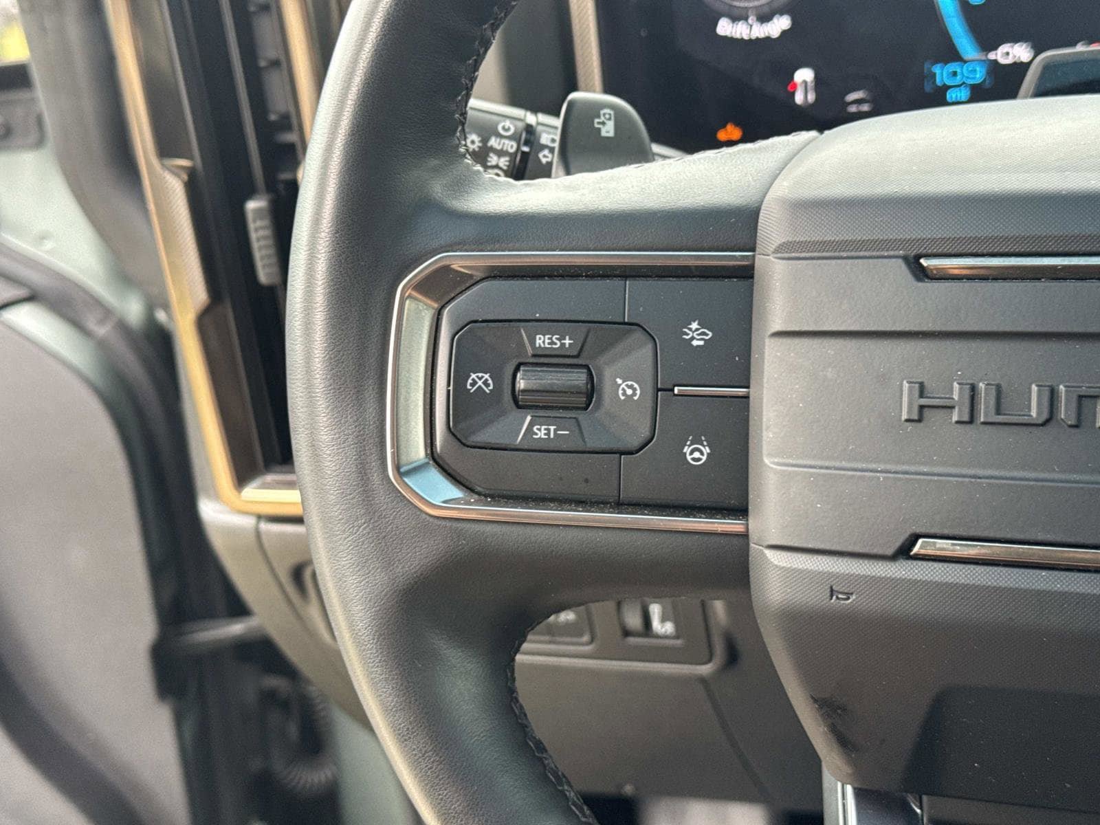 Used 2024 GMC Hummer EV 3X w/ LPO, Illumination Package AWD/4WD image 33