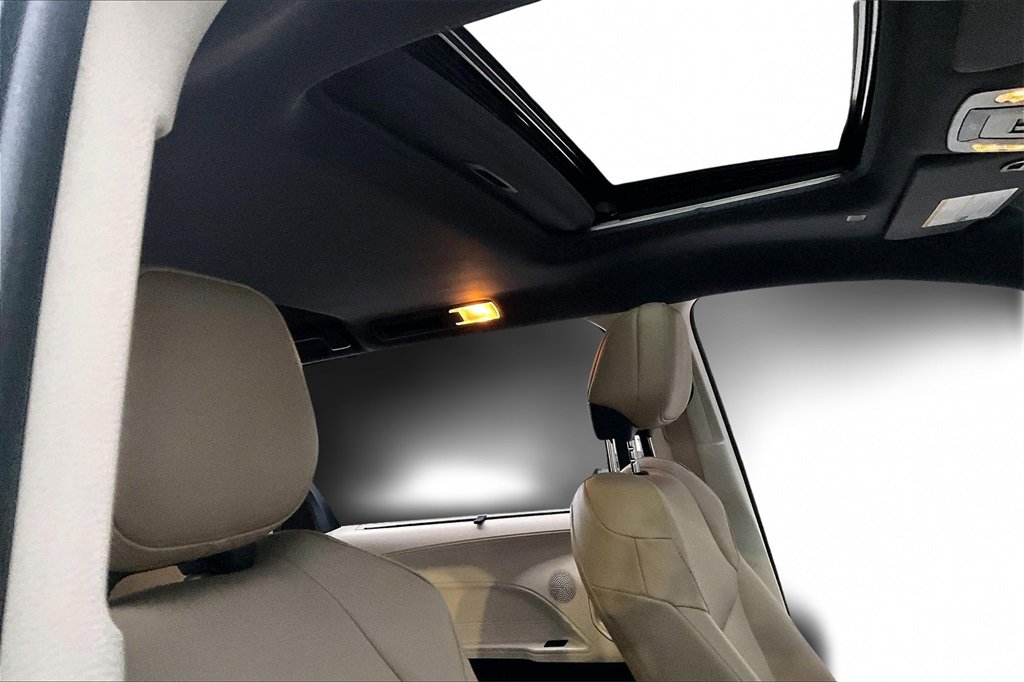 Certified 2021 Toyota Sienna XLE image 26