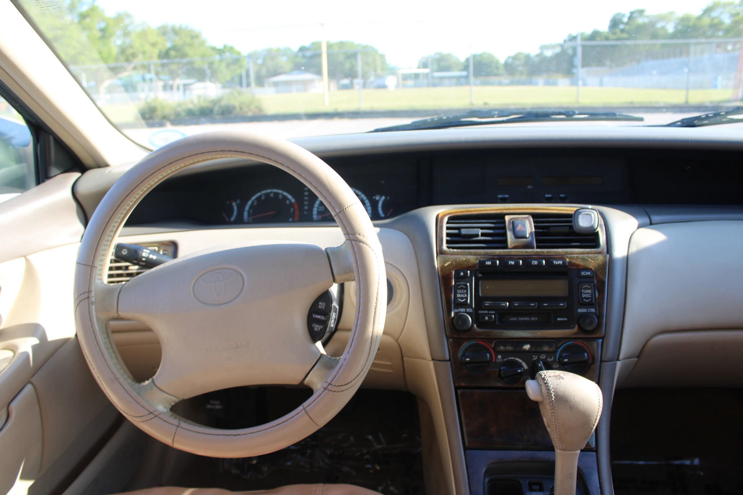 Used 2001 Toyota Avalon XL image 20