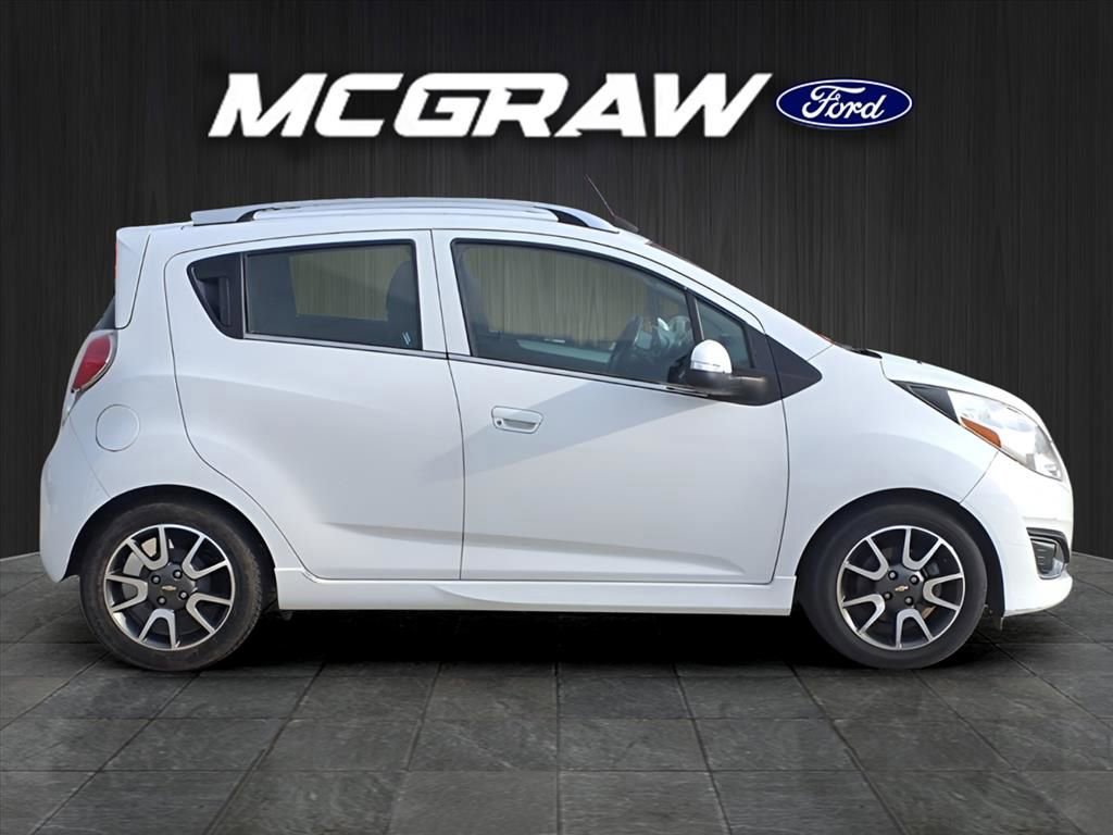 Used 2015 Chevrolet Spark LT image 5