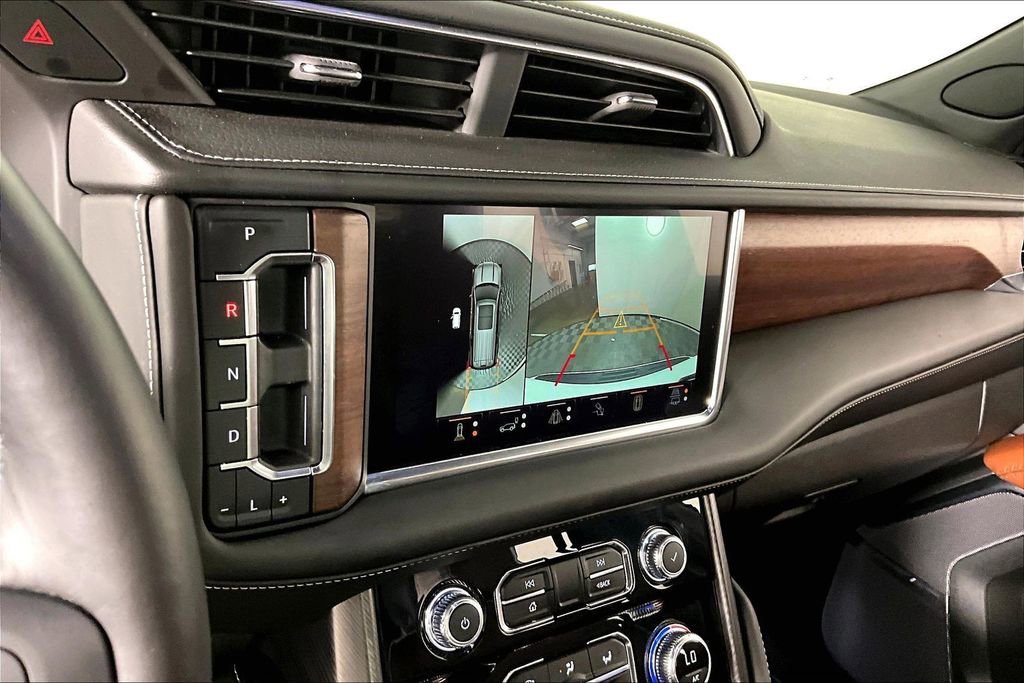 Certified 2024 GMC Yukon Denali Ultimate w/ LPO, Illumination Package AWD/4WD image 13