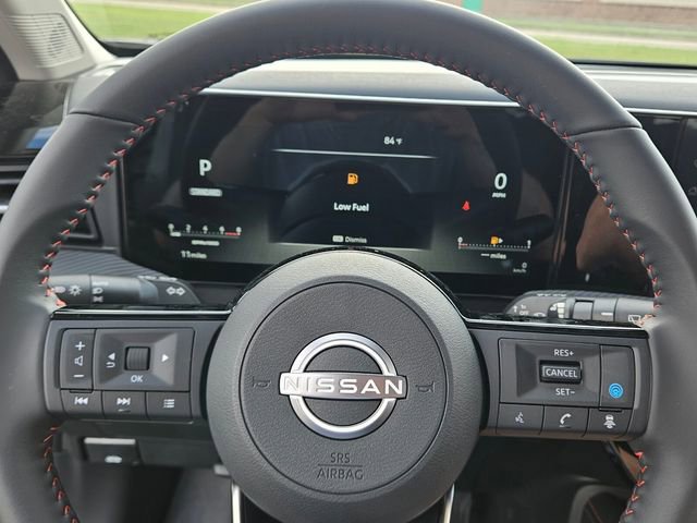 Used 2025 Nissan Kicks SR image 23