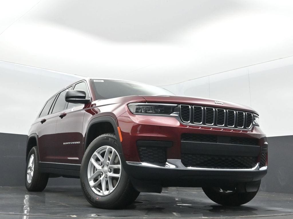 New 2026 Jeep Grand Cherokee L Laredo AWD/4WD image 32