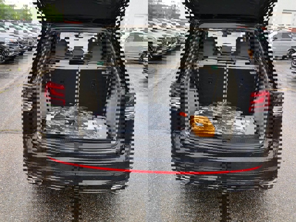 New 2025 Volkswagen Atlas SEL Premium R-Line image 35