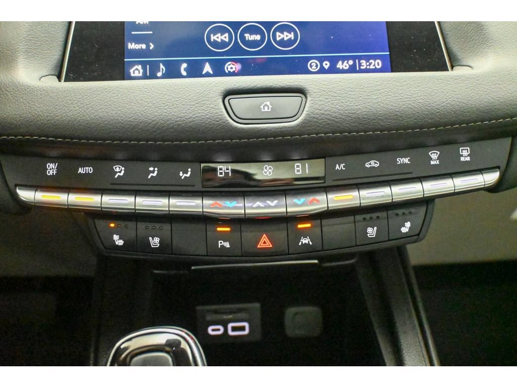 Used 2023 Cadillac XT4 Premium Luxury AWD/4WD image 47