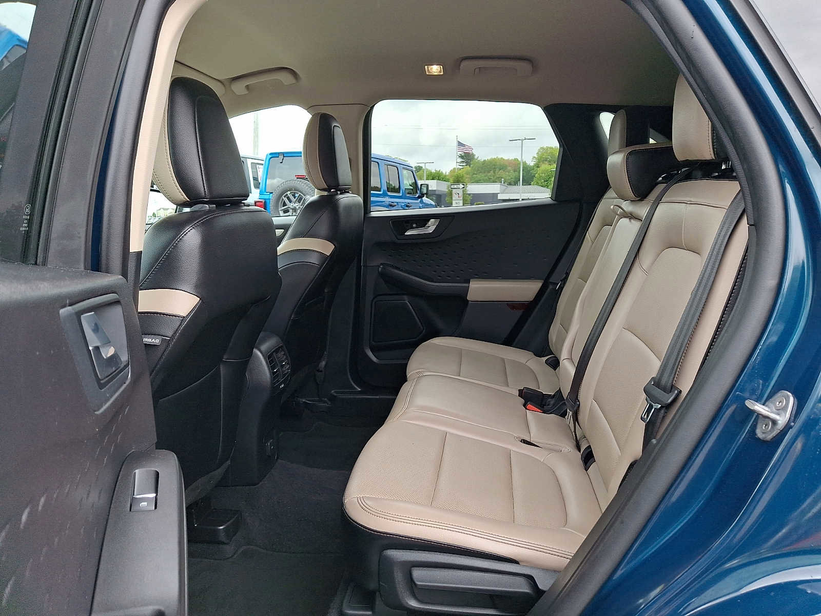 Used 2020 Ford Escape SEL AWD/4WD image 10