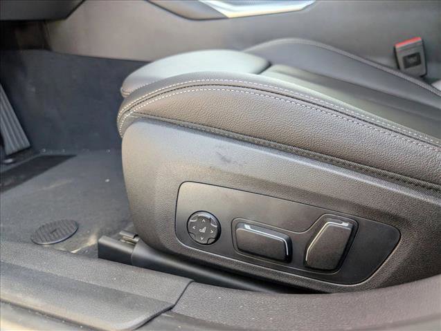 New 2026 BMW 330i Sedan w/ Convenience Package image 4
