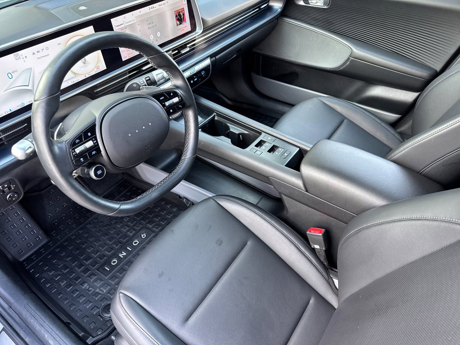 Used 2024 Hyundai Ioniq 6 Limited image 10