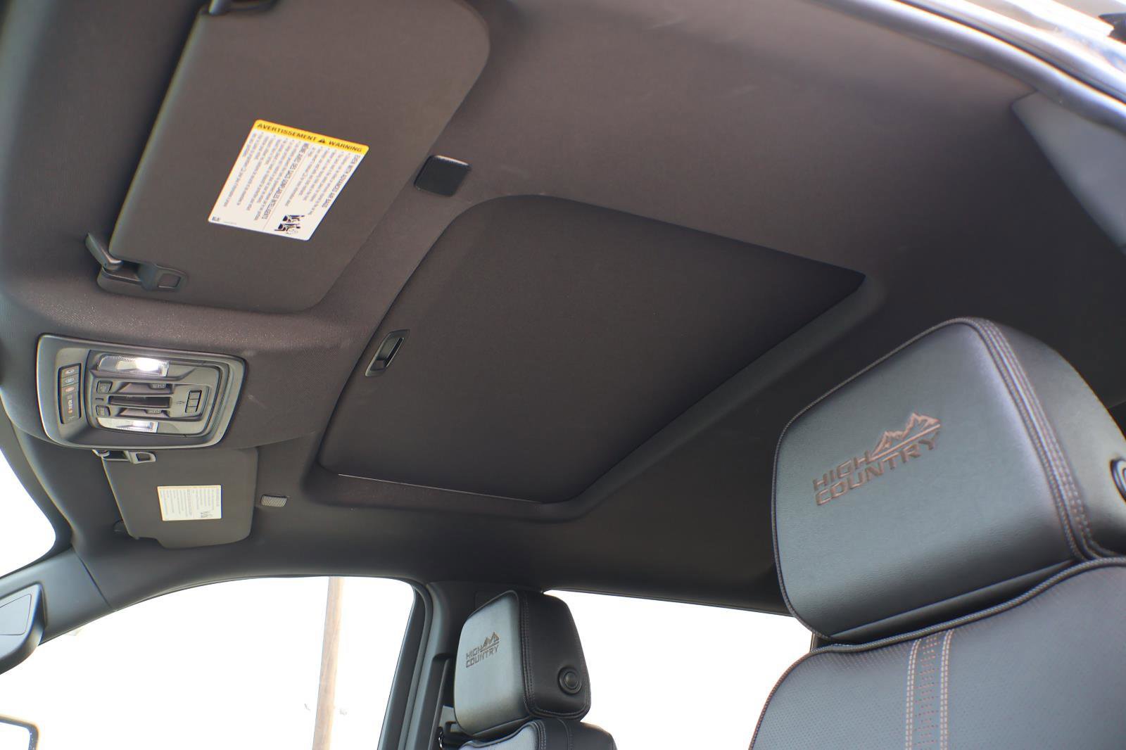 Used 2024 Chevrolet Silverado 2500 High Country w/ High Country Premium Package image 16