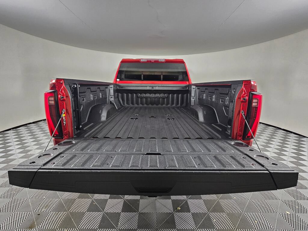 Used 2024 GMC Sierra 3500 Denali AWD/4WD image 12