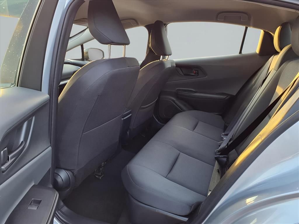 Used 2025 Toyota Prius Limited image 22