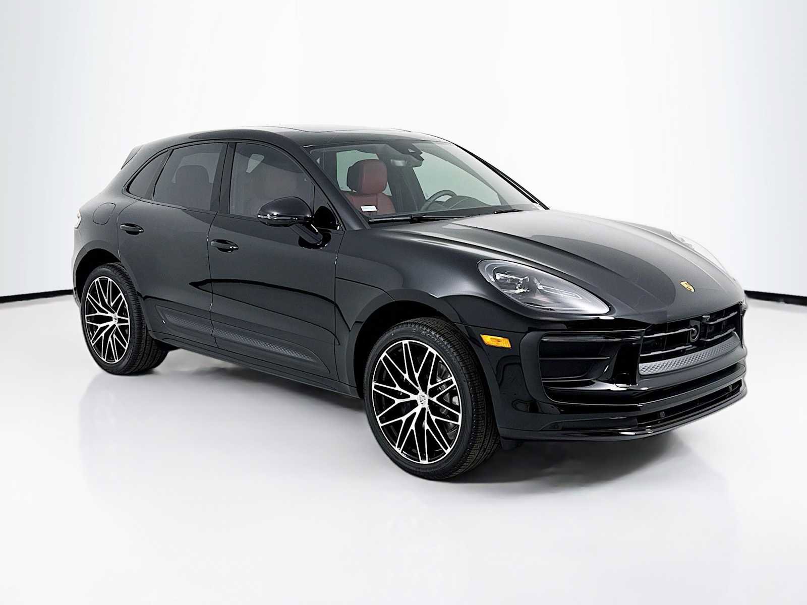 New 2026 Porsche Macan image 7
