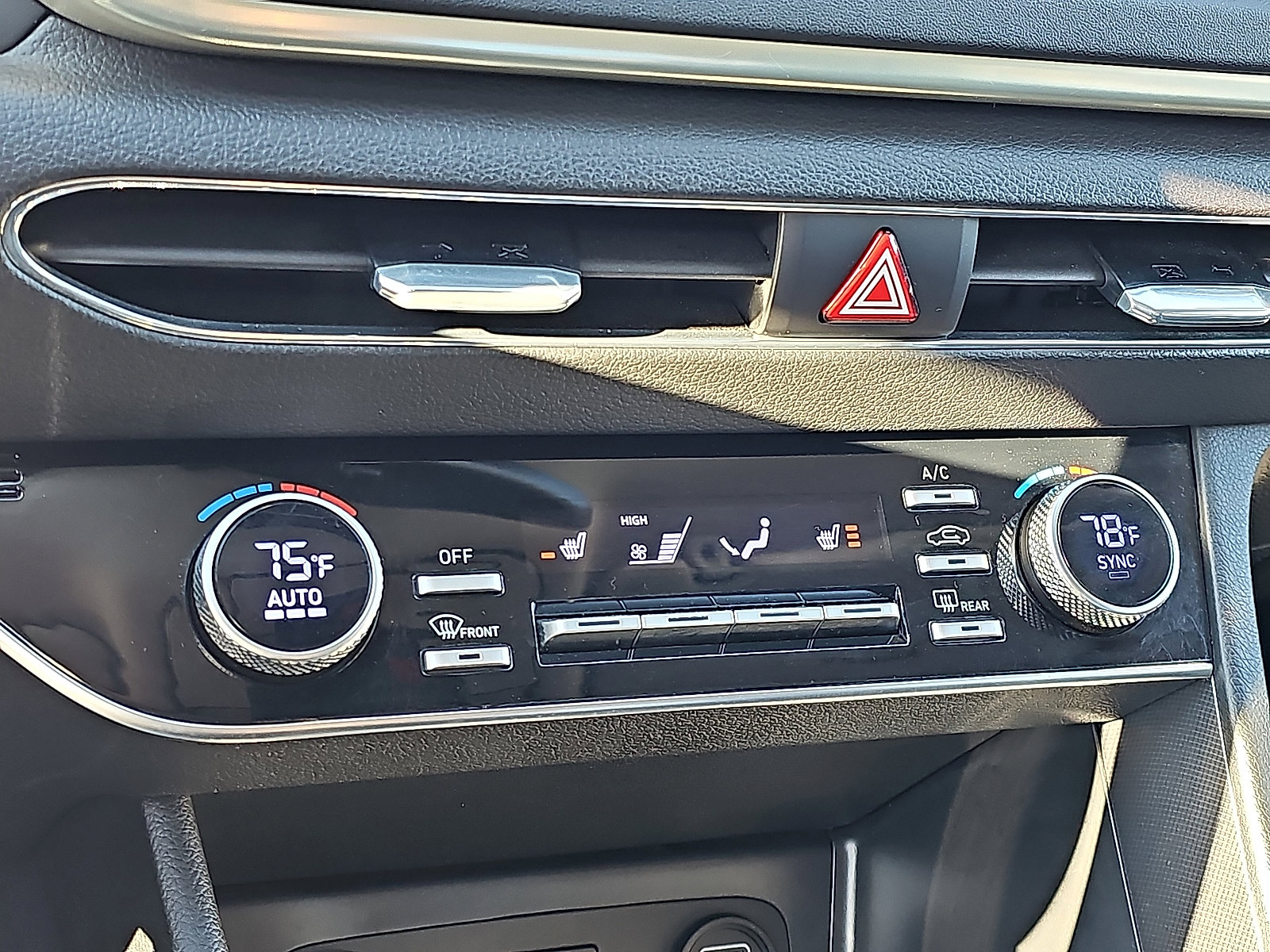 Used 2023 Hyundai Sonata SEL w/ Cargo Package image 15