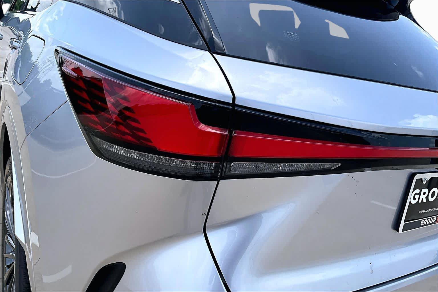 New 2026 Lexus RX 450h AWD image 6