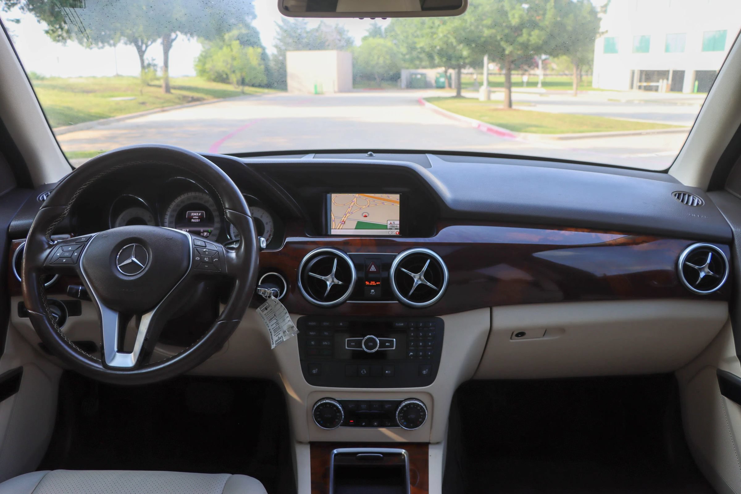 Used 2013 Mercedes-Benz GLK 350 2WD w/ Premium 1 Pkg image 26