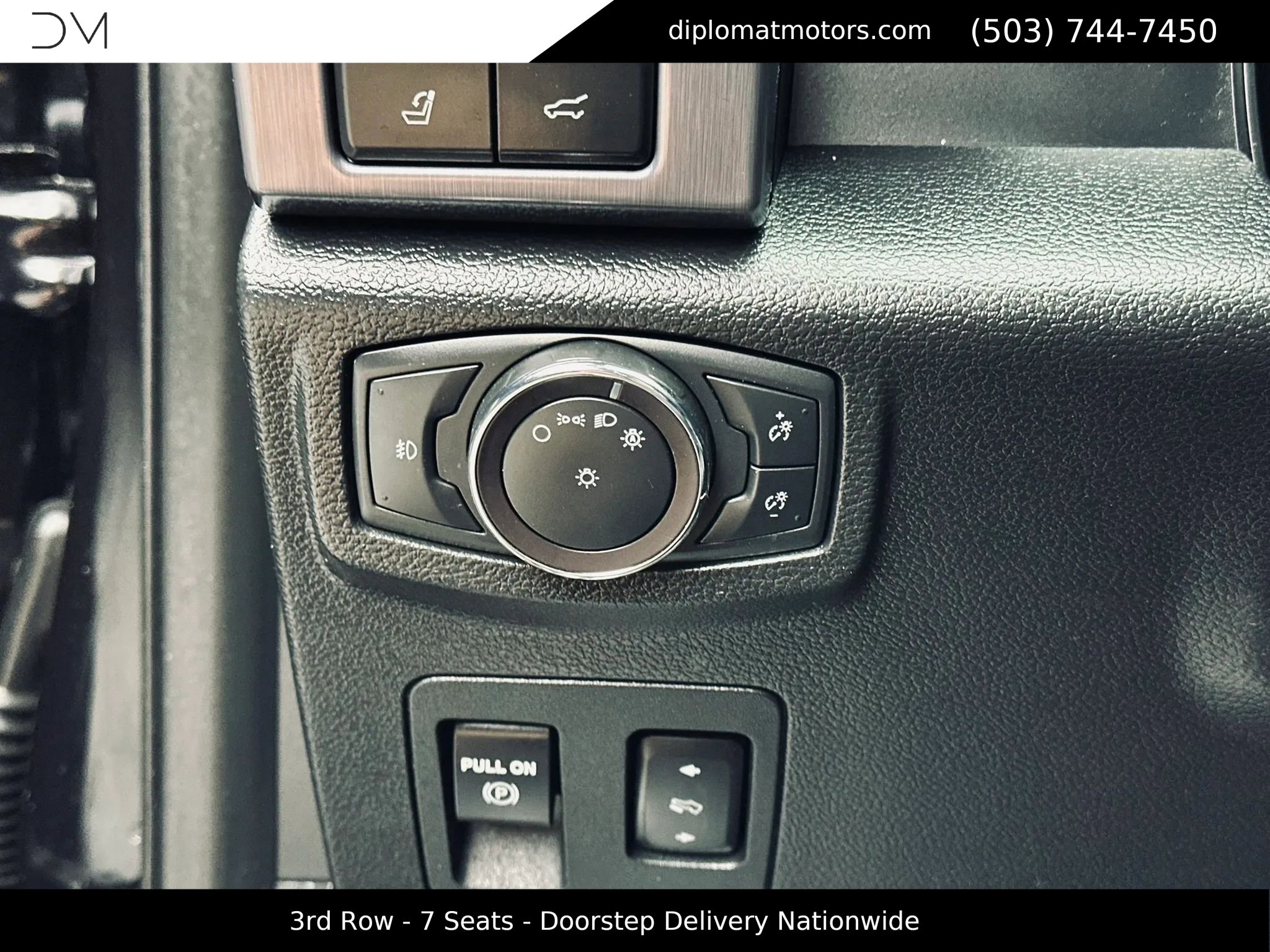 Used 2019 Ford Expedition Max Platinum AWD/4WD image 36