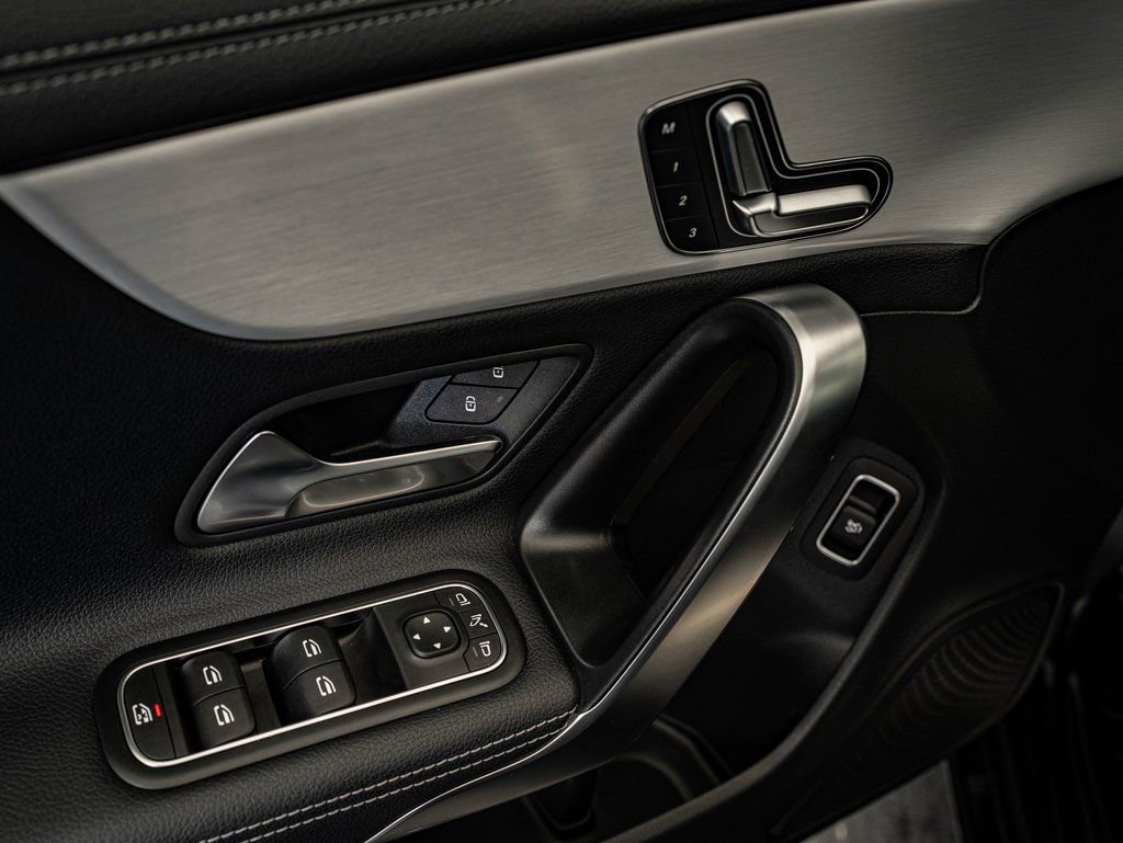 Certified 2025 Mercedes-Benz CLA 250 4MATIC image 22