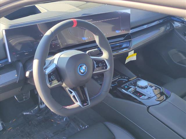 New 2026 BMW i5 M60 AWD/4WD image 3