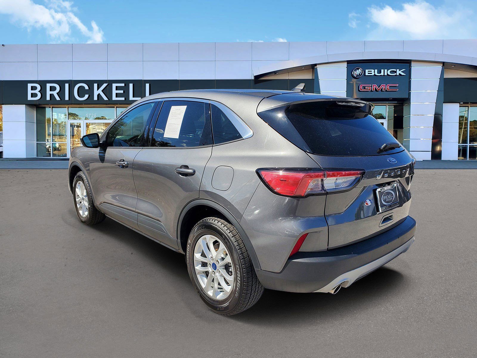 Used 2022 Ford Escape SE w/ Convenience Package image 4