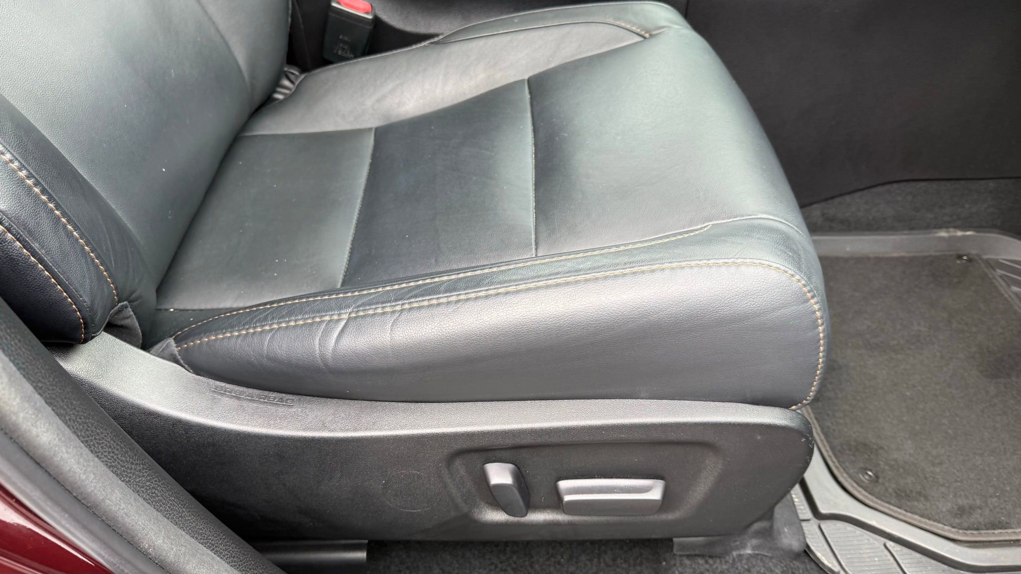 Used 2017 Toyota Highlander XLE image 23