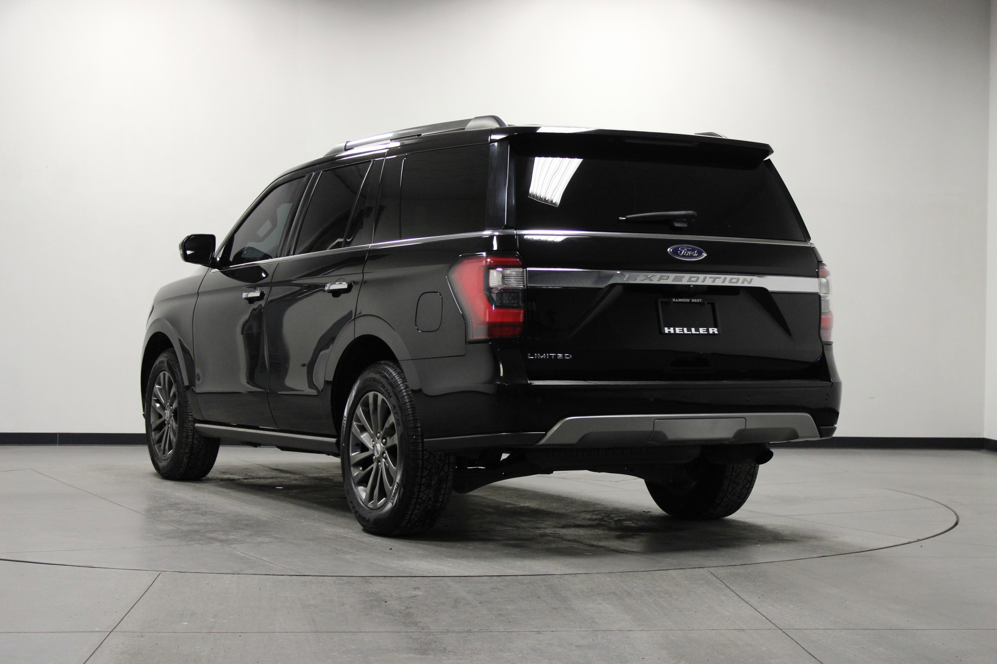 Used 2020 Ford Expedition Limited image 6