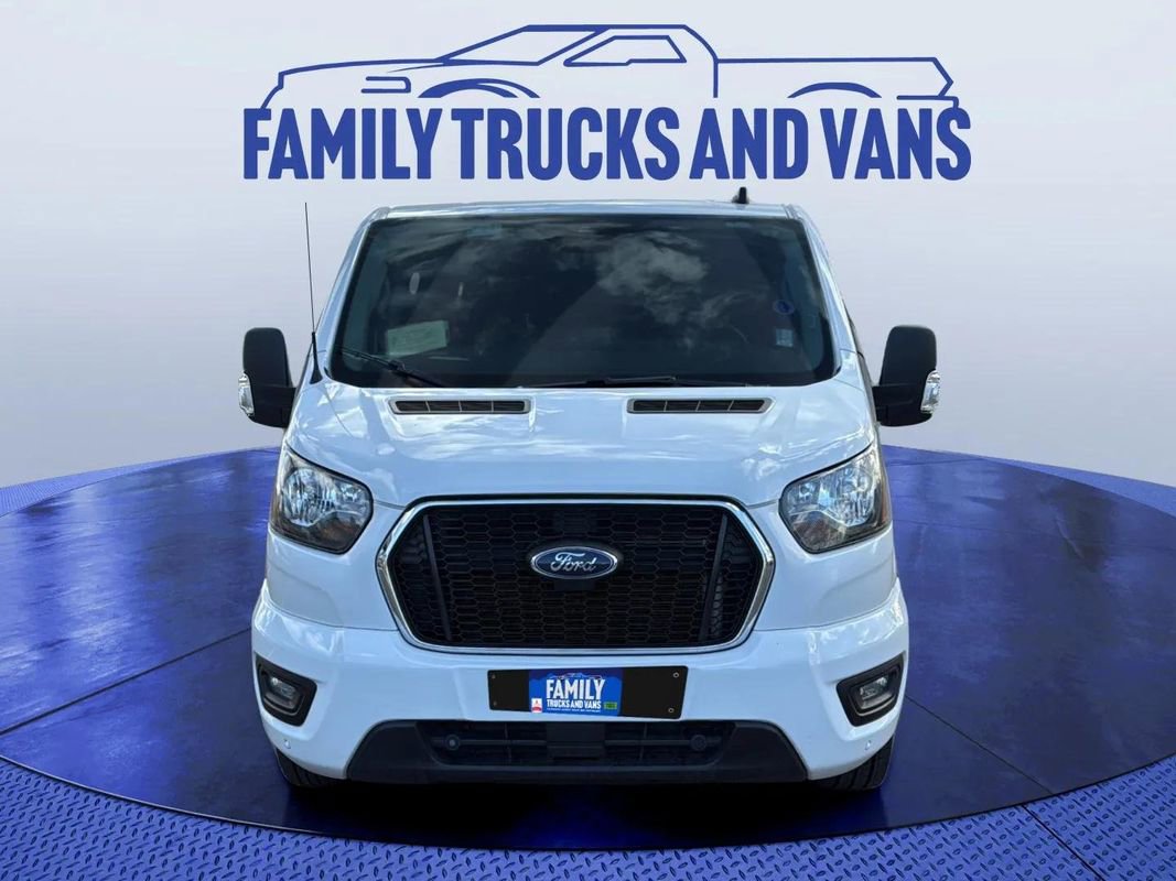 Used 2023 Ford Transit 350 XLT image 8