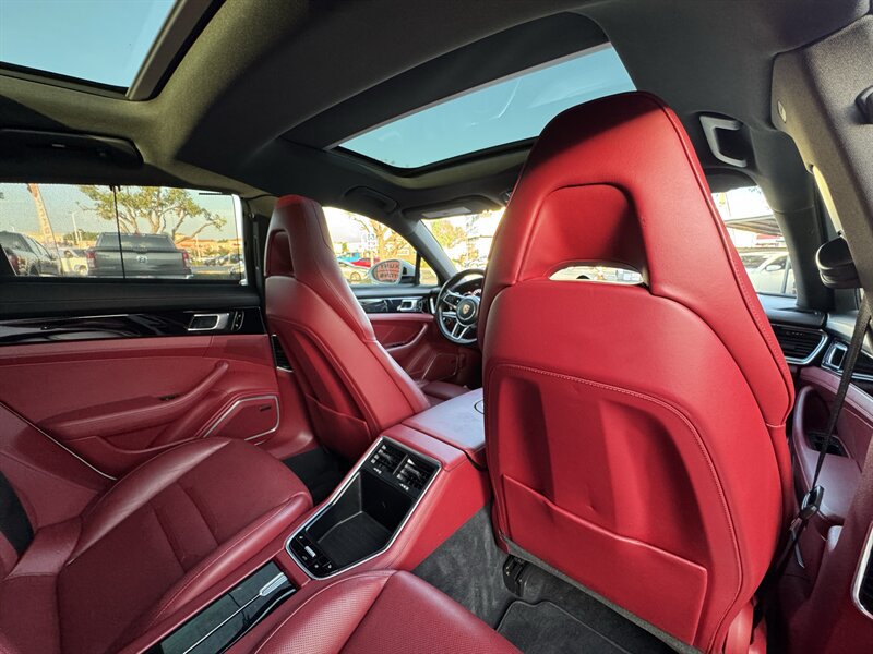 Used 2017 Porsche Panamera 4S AWD/4WD image 39