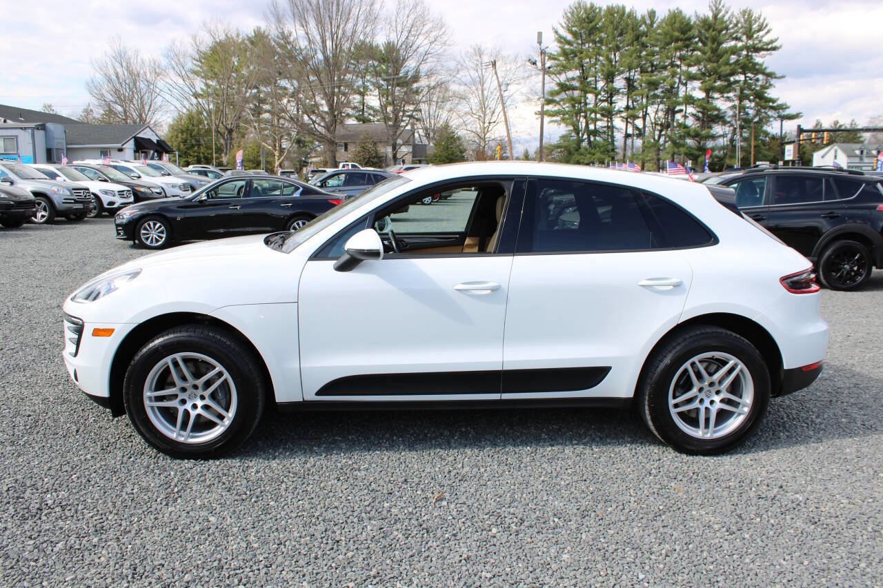 Used 2017 Porsche Macan image 10