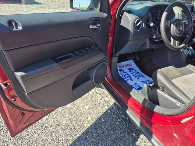 Used 2014 Jeep Patriot Sport w/ Power Value Group image 16