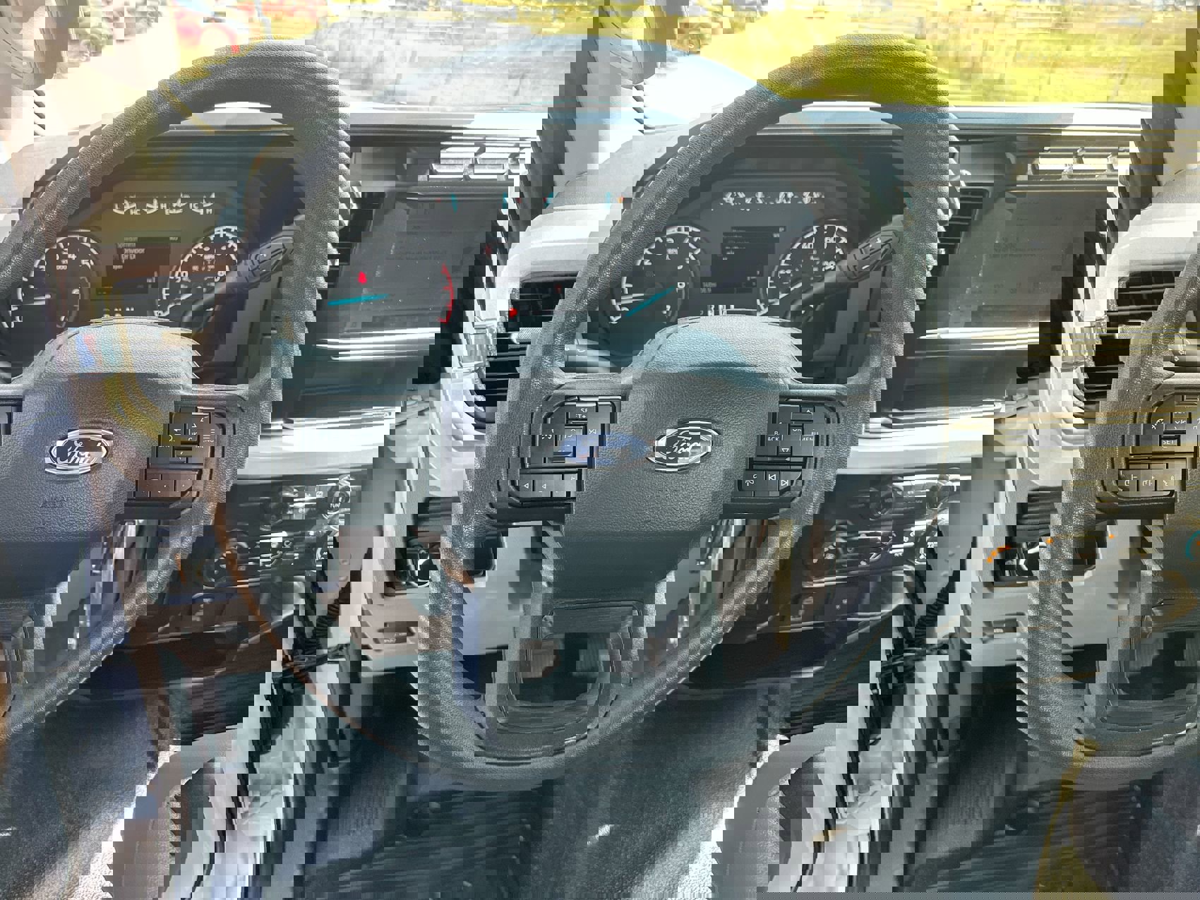 Used 2024 Ford F250 XL image 14