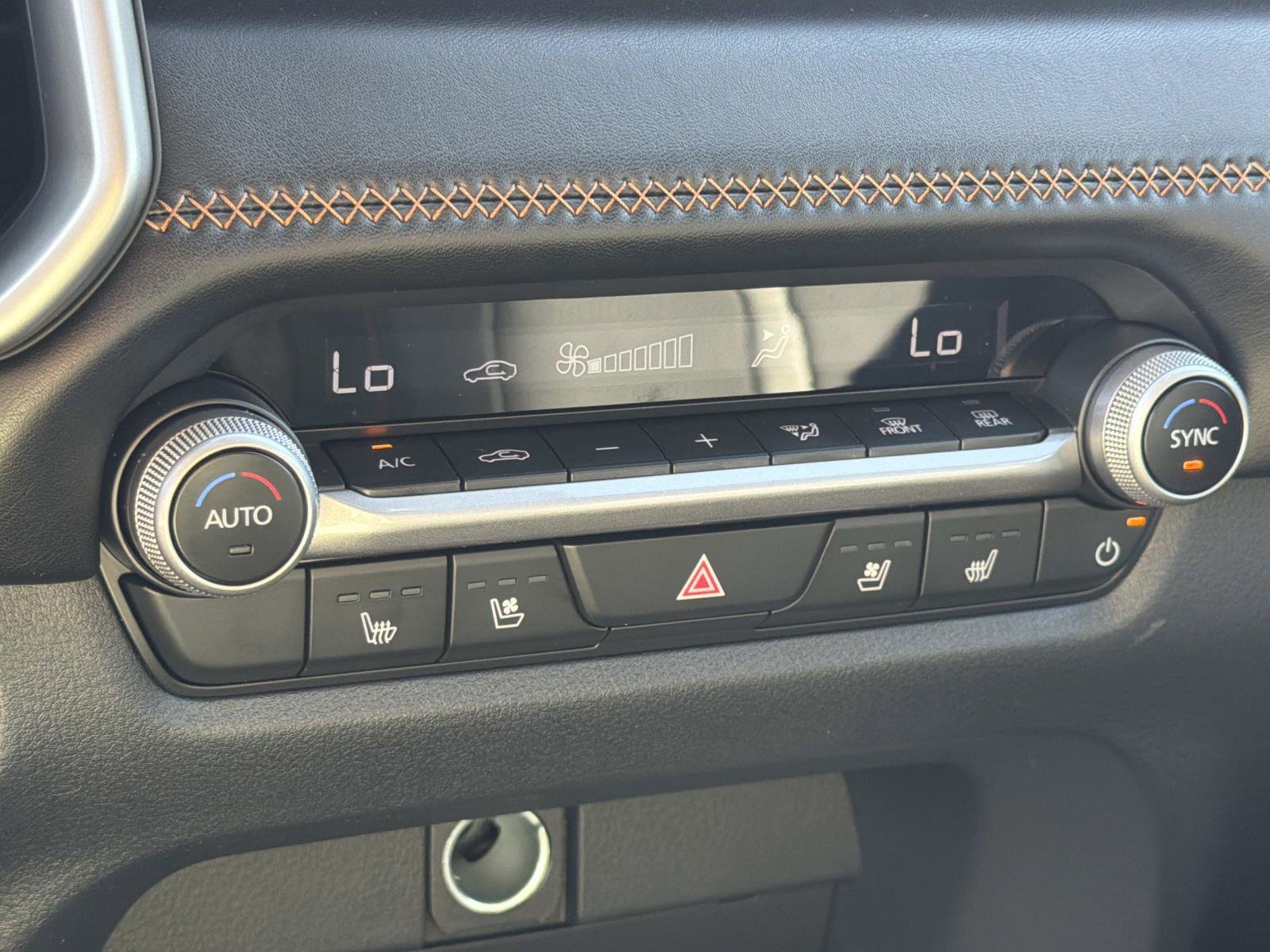 New 2026 MAZDA CX-50 AWD 2.5 Hybrid w/ Premium Pkg image 14