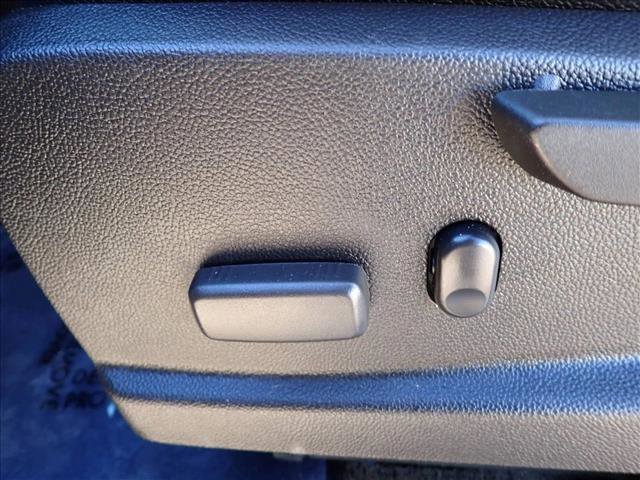 Used 2018 Chevrolet Colorado Z71 image 12