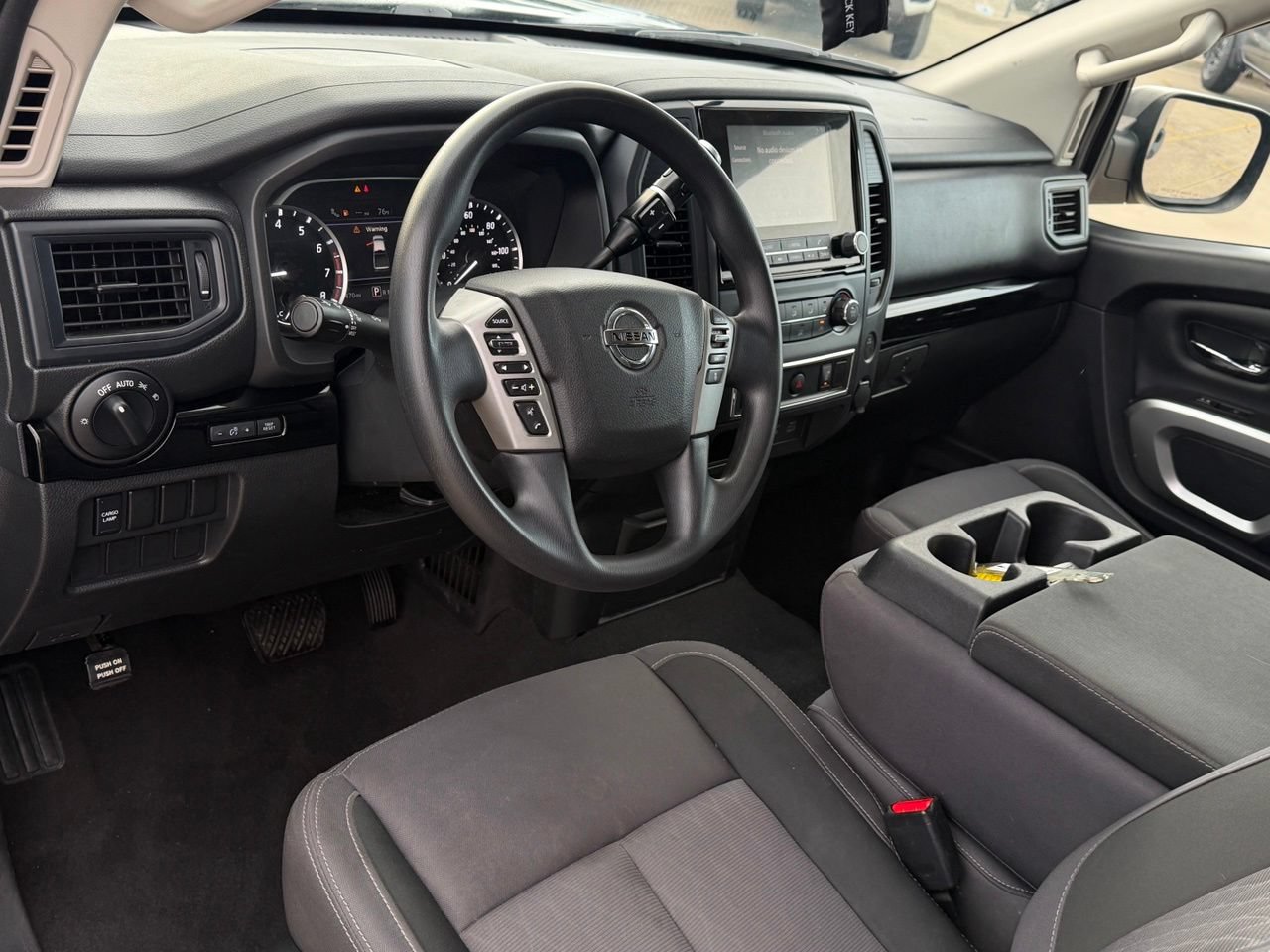 Certified 2022 Nissan Titan SV RWD image 16