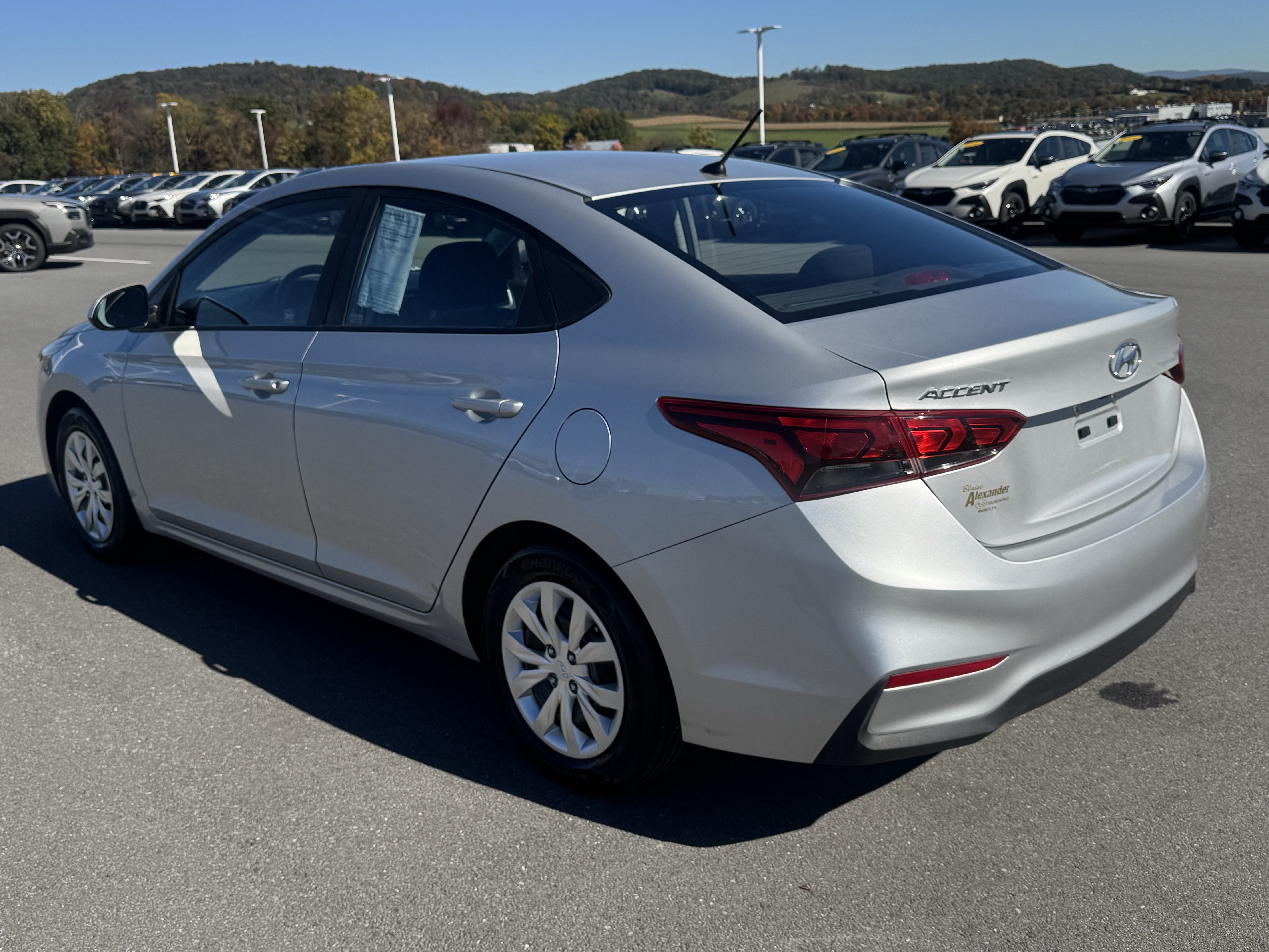 Used 2019 Hyundai Accent SE FWD image 6