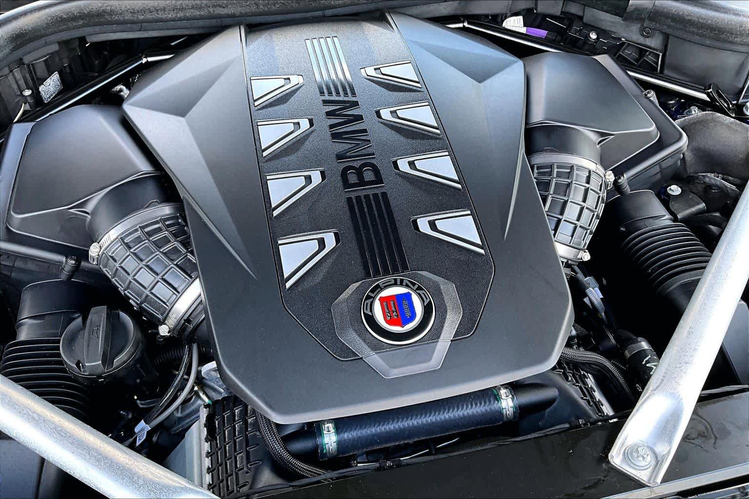 Certified 2024 BMW ALPINA XB7 AWD/4WD image 35