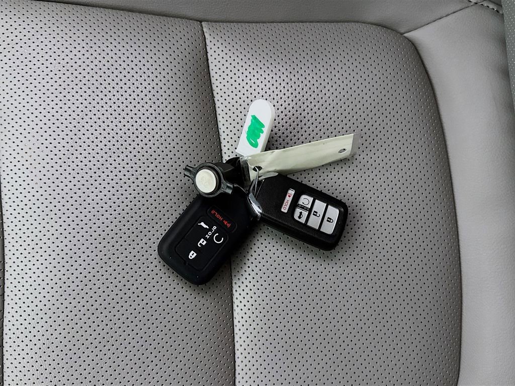 Used 2018 Honda Accord EX-L image 34