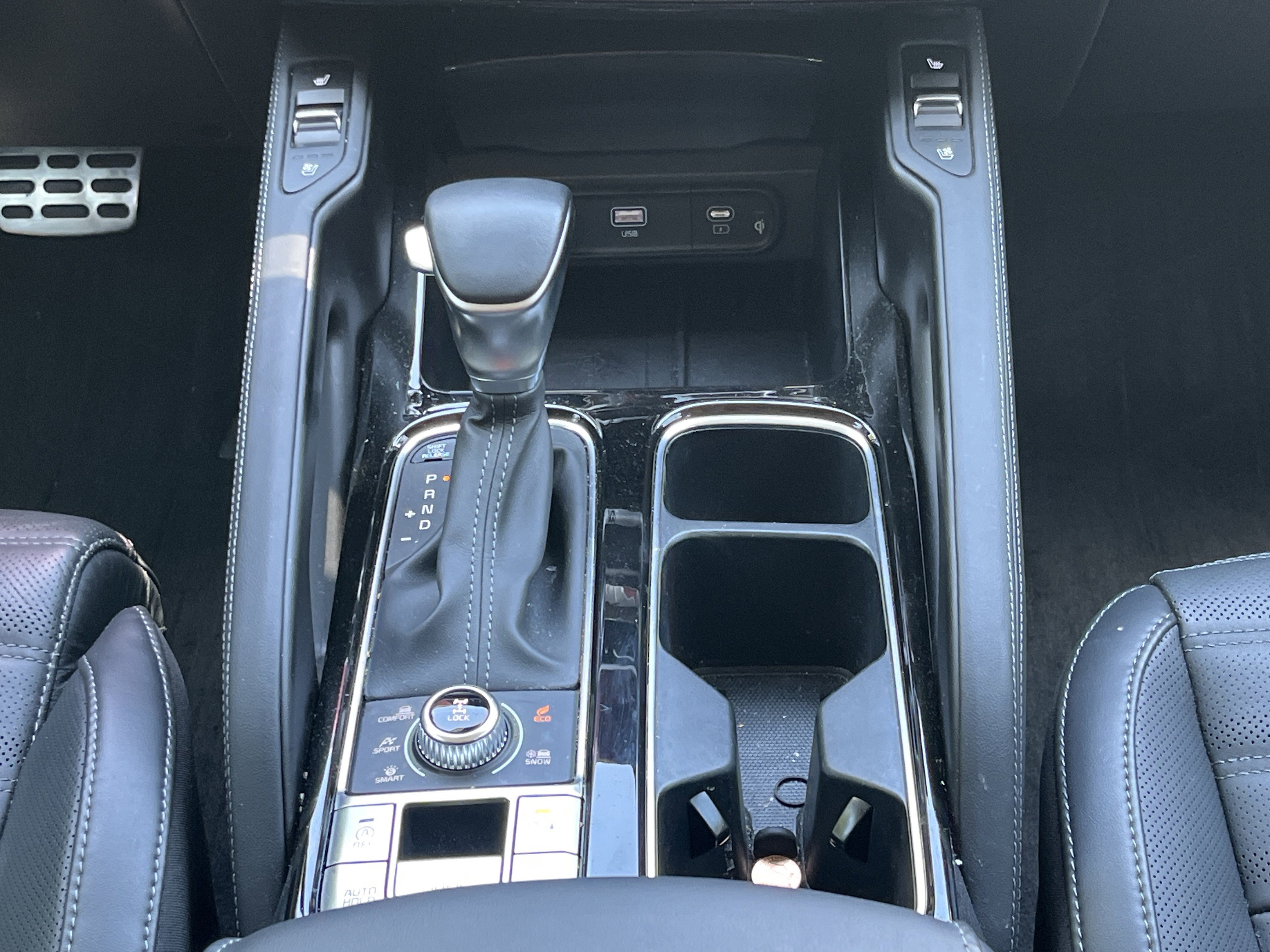Used 2025 Kia Telluride SX Prestige AWD/4WD image 6