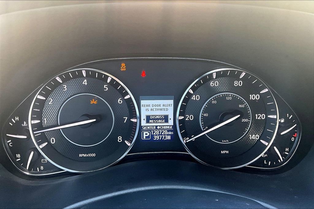 Used 2020 Nissan Armada SL w/ Premium Package AWD/4WD image 19