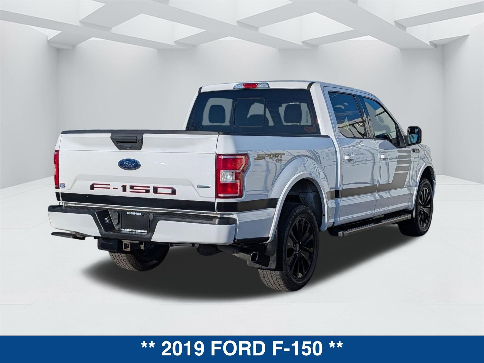 Used 2019 Ford F150 XLT w/ Equipment Group 302A Luxury image 4